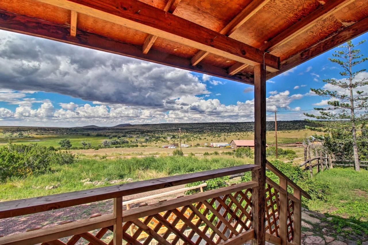 Peaceful Ranch Cabin, 3 Mi To Becker Lake! Springerville エクステリア 写真