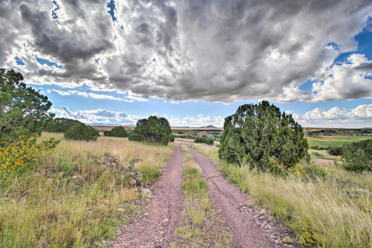 Peaceful Ranch Cabin, 3 Mi To Becker Lake! Springerville エクステリア 写真