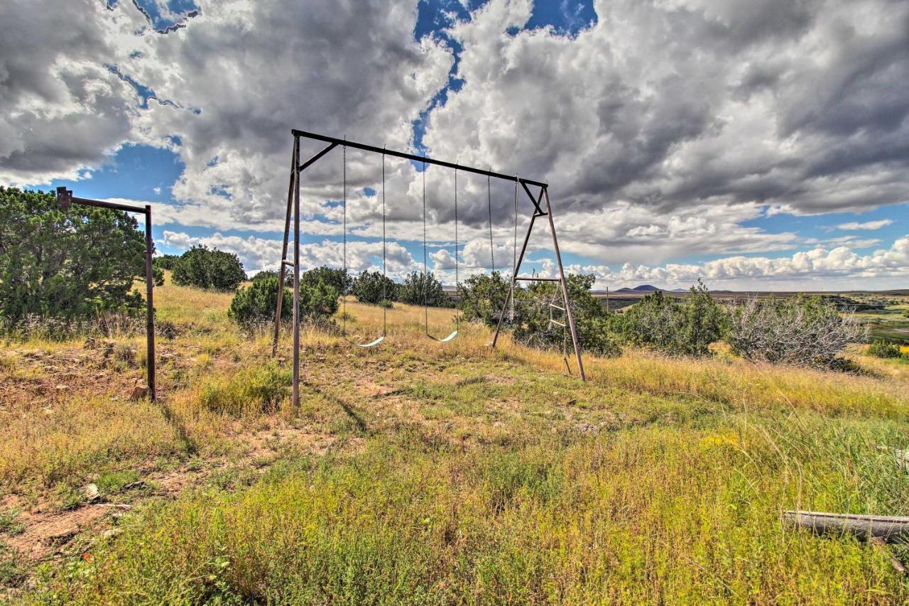 Peaceful Ranch Cabin, 3 Mi To Becker Lake! Springerville エクステリア 写真