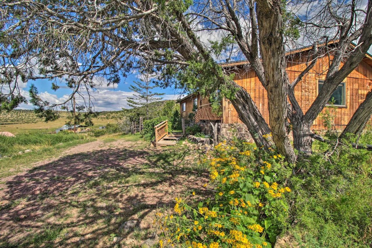 Peaceful Ranch Cabin, 3 Mi To Becker Lake! Springerville エクステリア 写真